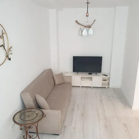 Boho Chic Free Parking Upon Request Basement Appartement Varna